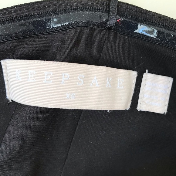 Keepsake black cropped off shoulder top - Picture 9 of 11